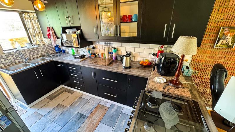 2 Bedroom Property for Sale in Dana Bay Western Cape